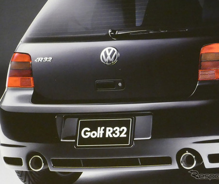 VW随一のホットな「Rシリーズ」、その原点『R32』のカタログは意外にもクールだった【懐かしのカーカタログ】 画像