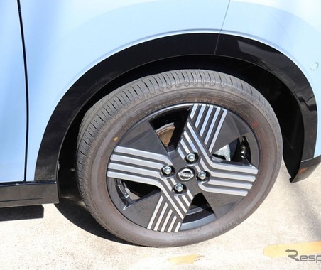 EVはタイヤへの負担が意外と高い? ガソリンスタンドに行かなくなって気づくこと【日産 サクラ のメンテナンス】 画像
