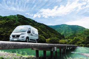 大人4名でも快適車中泊、新キャンピングカー『VANLIFE』、4月25日からレンタル可能に 画像