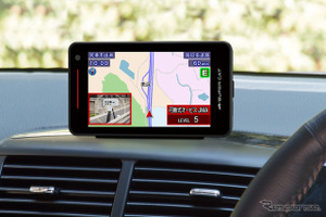 レーダー探知機の最新型、スマホで空気圧チェックできるアイテムの登場 画像