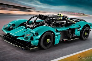 アストンマーティンのハイパーカー『ヴァルキリー』が700ピースのレゴになった 画像