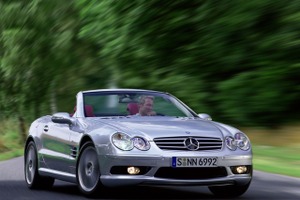 【雑誌】消えるクルマ、残るクルマ---20年間でどうなった？ 画像