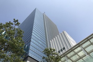 三菱自動車で社長交代，“生え抜き”の岸浦恵介執行役員が昇格へ［新聞ウォッチ］ 画像