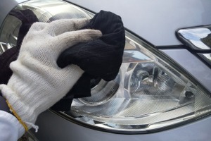 ヘッドライトの黄ばみで損してない？ 週末DIYで透明感を取り戻す手順と注意点～Weeklyメンテナンス～ 画像