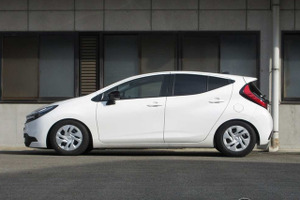 タナベのフラッグシップ＆エントリー車高調「サステックプロ」シリーズ、マイチェン後の『アクア』が適合 画像