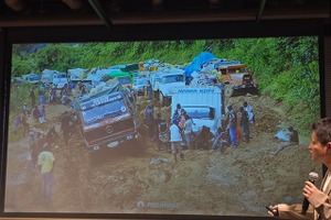 砂漠の砂でアフリカに道を作る---ホンダ発PathAheadが世界を変える 画像