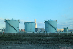 高市首相「石油年明けまで確保」、消費支出は3か月連続減少、自動車購入にブレーキ［新聞ウォッチ］ 画像