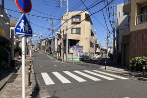 ガードレールが変！ 小竹トライアングル…東京練馬 画像