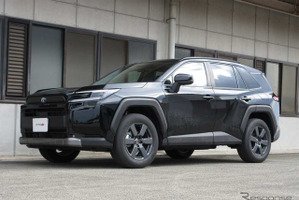 トヨタ『RAV4』にタナベのリフトアップ車高調「デバイドUP40」が適用…ミリ単位のアップフォルムときめ細やかな乗り味に 画像