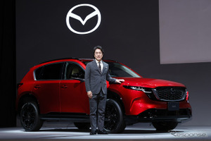 マツダ『CX-5』新型で国内再建へ、毛籠社長「機能と価値のバランスがいい自信作」［新聞ウォッチ］ 画像