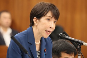 高市首相、ガソリン補助金見直し示唆「必要に応じ、柔軟に検討」［新聞ウォッチ］ 画像