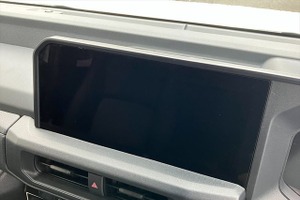 ランクル「ランドクルーザーFJ」でも、同乗者のテレビ視聴とナビ操作が可能に…ブリッツ「テレビナビジャンパー」 画像