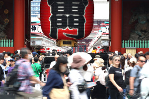 上半期の訪日客2108万4800人、コロナ禍以来の前年割れ、中国人56.4%減［新聞ウォッチ］ 画像