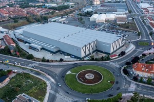 日産スペイン工場、ルノー向け生産を12月終了へ…工場存続に向け新事業を模索 画像