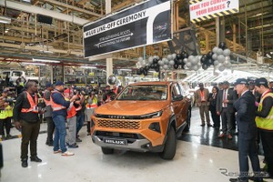 第9世代『ハイラックス』、南アフリカで生産開始…日本国外で最古のトヨタ工場 画像