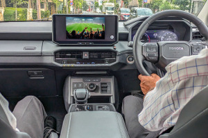 トヨタ・新型『ハイラックス』オーナー注目、走行中でもテレビ視聴したいなら…データシステム「TV-KIT」 画像