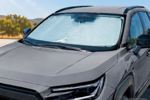 サンシェードで “暑さ”をカバー…トヨタ・RAV4専用、4層構造でUVカット99％ 「フロントサンシェード」登場 画像