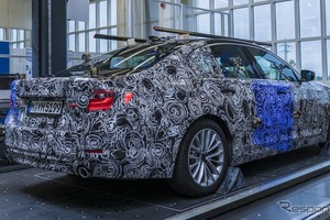 BMW 5シリーズ 次期型、開発プロトタイプ車を初公開 画像