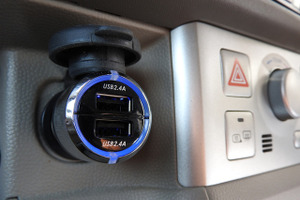 車内での電気利用拡大のため「電源（USB、シガー）」を増設…作業の難しさや電流量など注意 画像