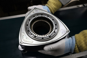 マツダ宇品第1工場、11年ぶりにローターリーエンジン搭載車の量産開始…MX-30 e-SKYACTIV R-EV 画像