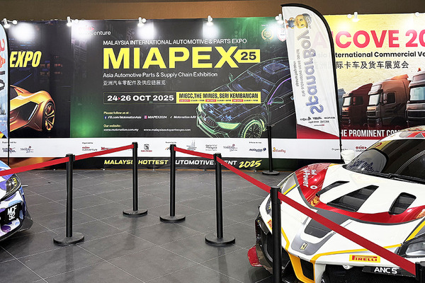 経済成長続くマレーシアの自動車アフターマーケット…カスタマイズから商用車まで幅広い展示「MIAPEX25」に見る現在 画像