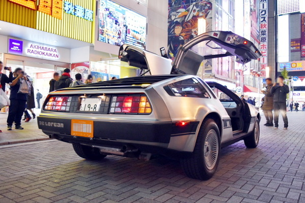 デロリアンDMC-12 永遠なる時空へ翔ぶ Timeless な走りに陶酔【愛車 File.07】 画像